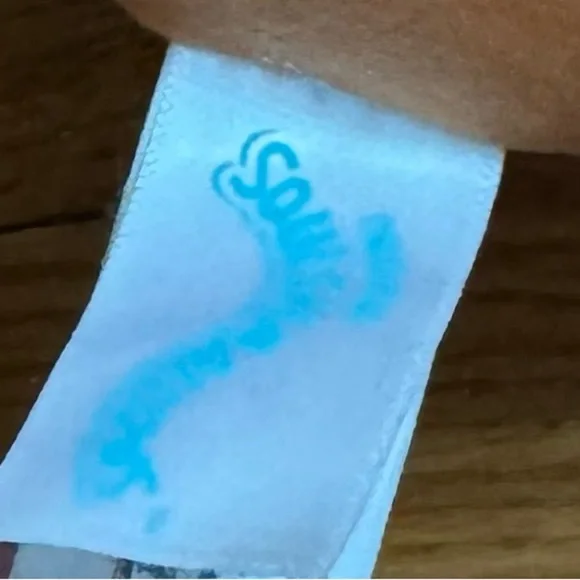 Squishmellow Cute Brown and Tan Plush Toy - Picture 2 of 3